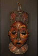 Ancestral Crown Mask – African Tribal Wall Décor