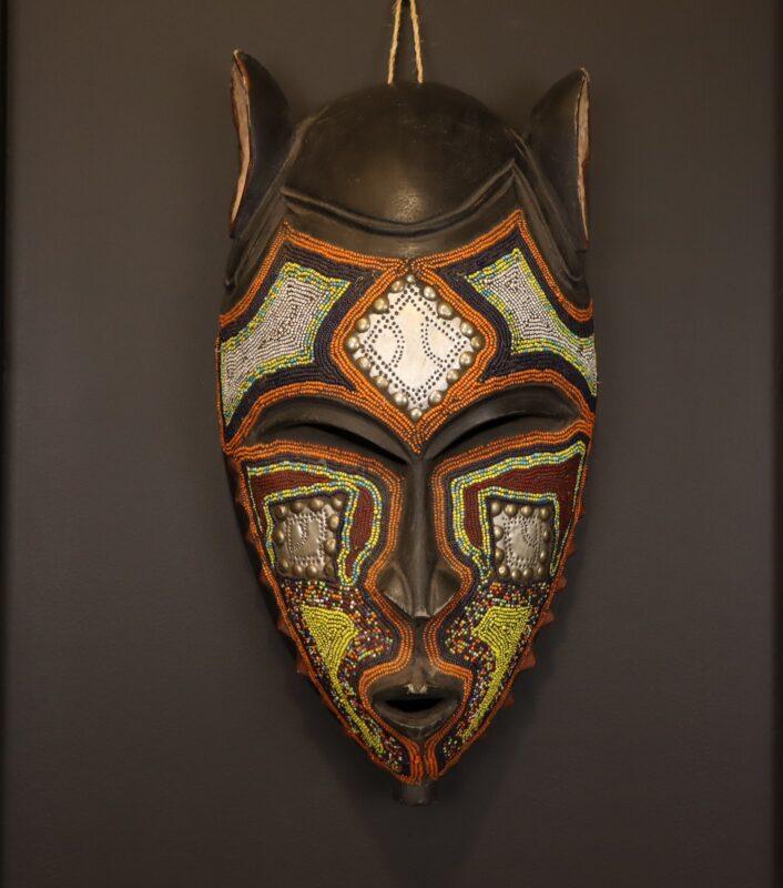 Midnight Guardian Mask – African Beaded Wall Décor dimensions guide