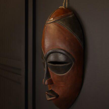 Calm Ancestor Mask – African Wooden Wall Décor