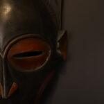 Royal Shadow Mask – African Wooden Wall Décor