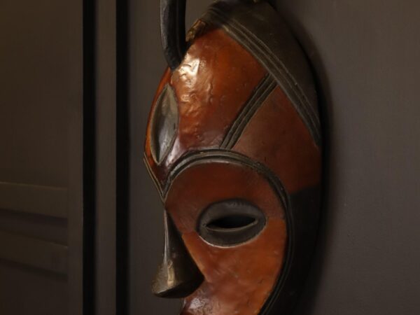 Bird Spirit Ancestor Mask – African Wooden Wall Décor