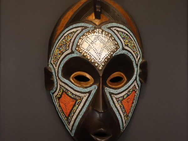 Obsidian Sky Mask – African Beaded Wall Décor