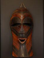 Chevron Harmony Mask – Handcrafted African Wooden Wall Décor
