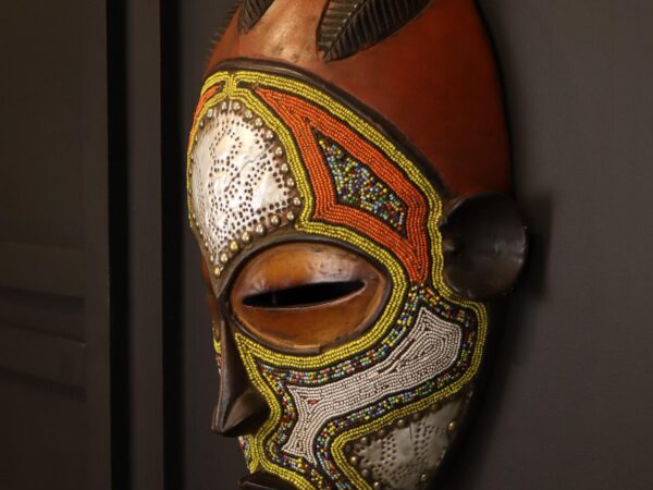 Sun Crown Spirit Mask – African Beaded Wall Décor